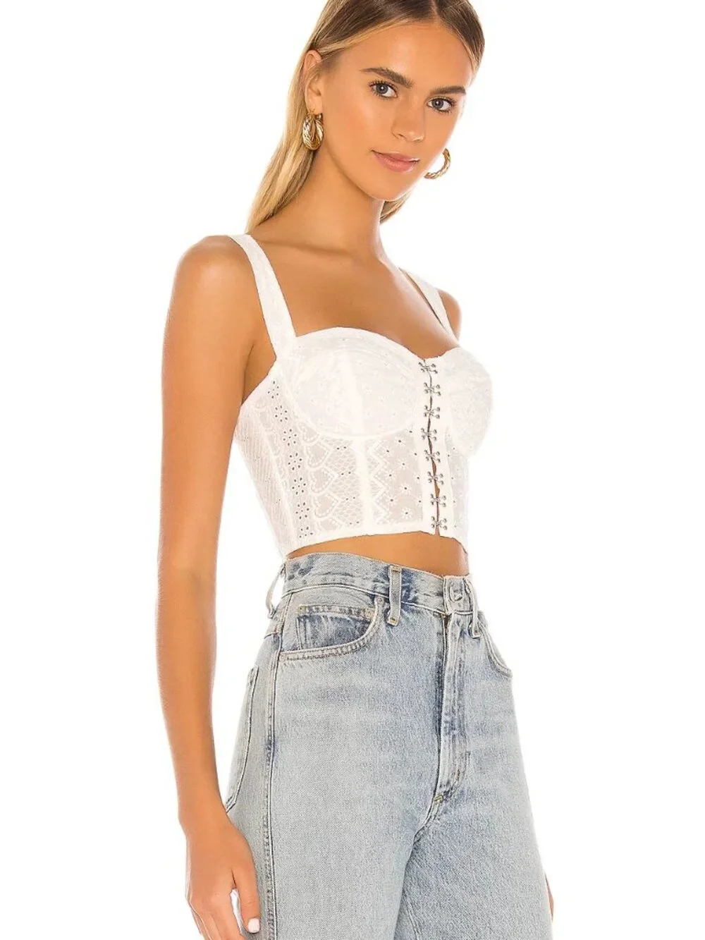 Superdown Romona Crop Top Sz M White Eyelet Lace Coquette Cottage Core Boho - Picture 2 of 11